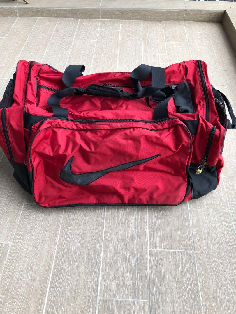 extra large nike duffle bag
