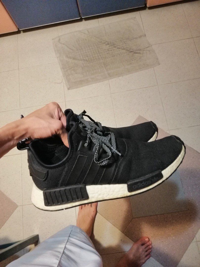 nmd r1 black reflective