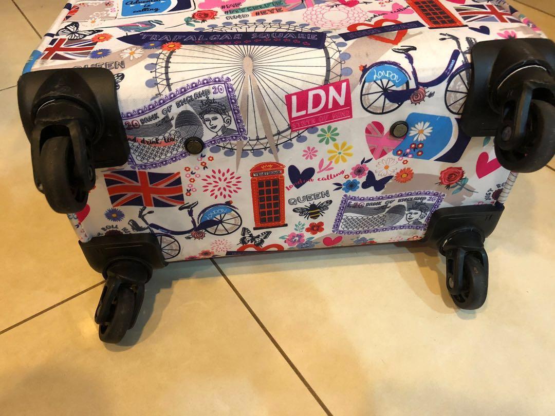 Primark IT Lightweight Luggage (Cabin Size), Hobbies & Toys, Travel