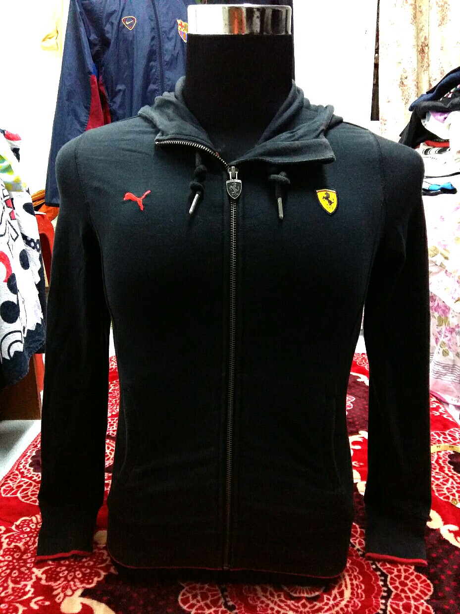 Puma ferrari deals zipper