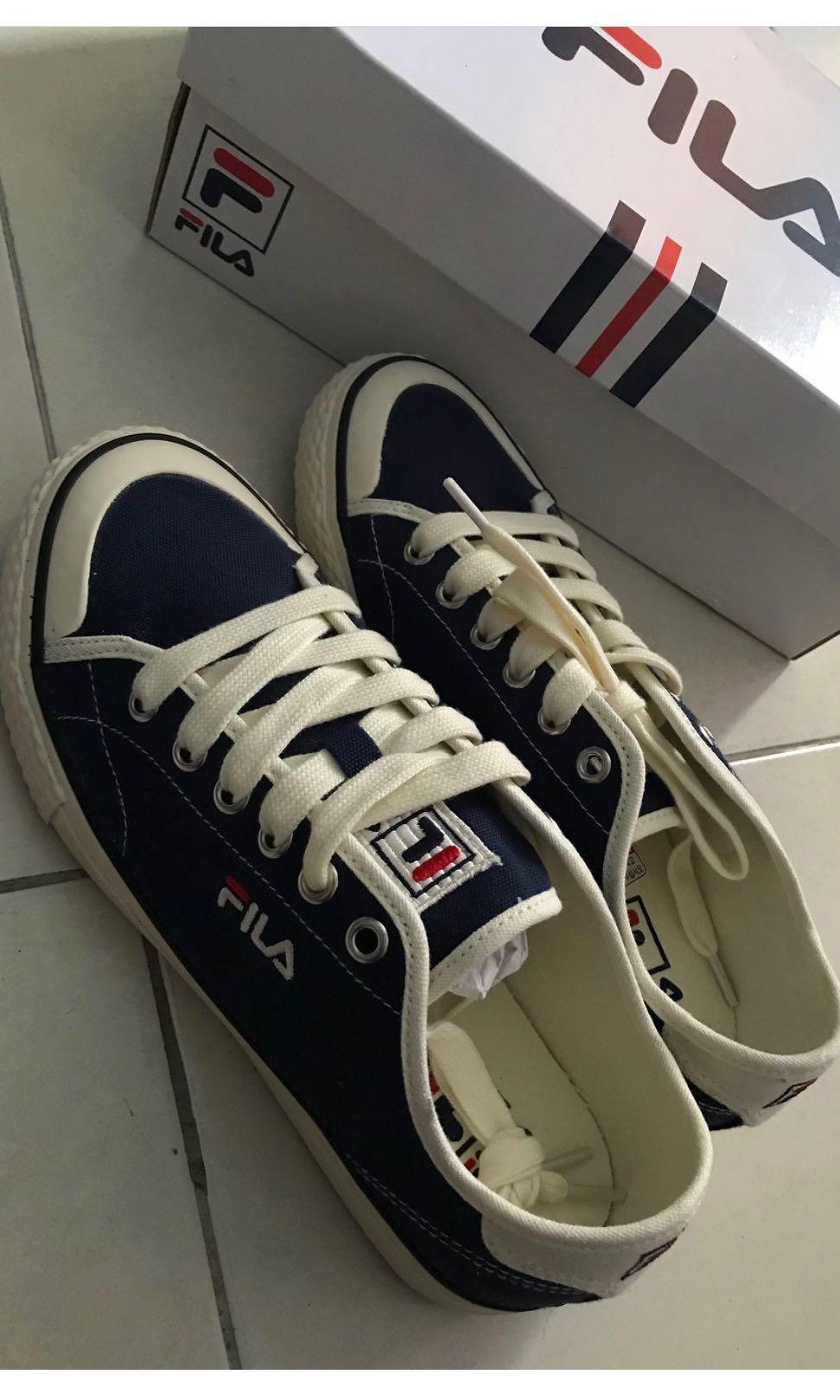 REDUCED Fila Navy Classic Kicks B Women s Fashion Footwear Sneakers on Carousell