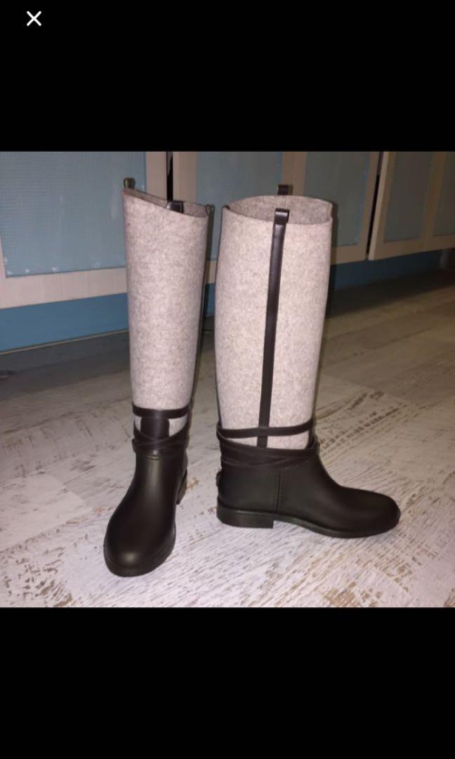 salvatore ferragamo boots