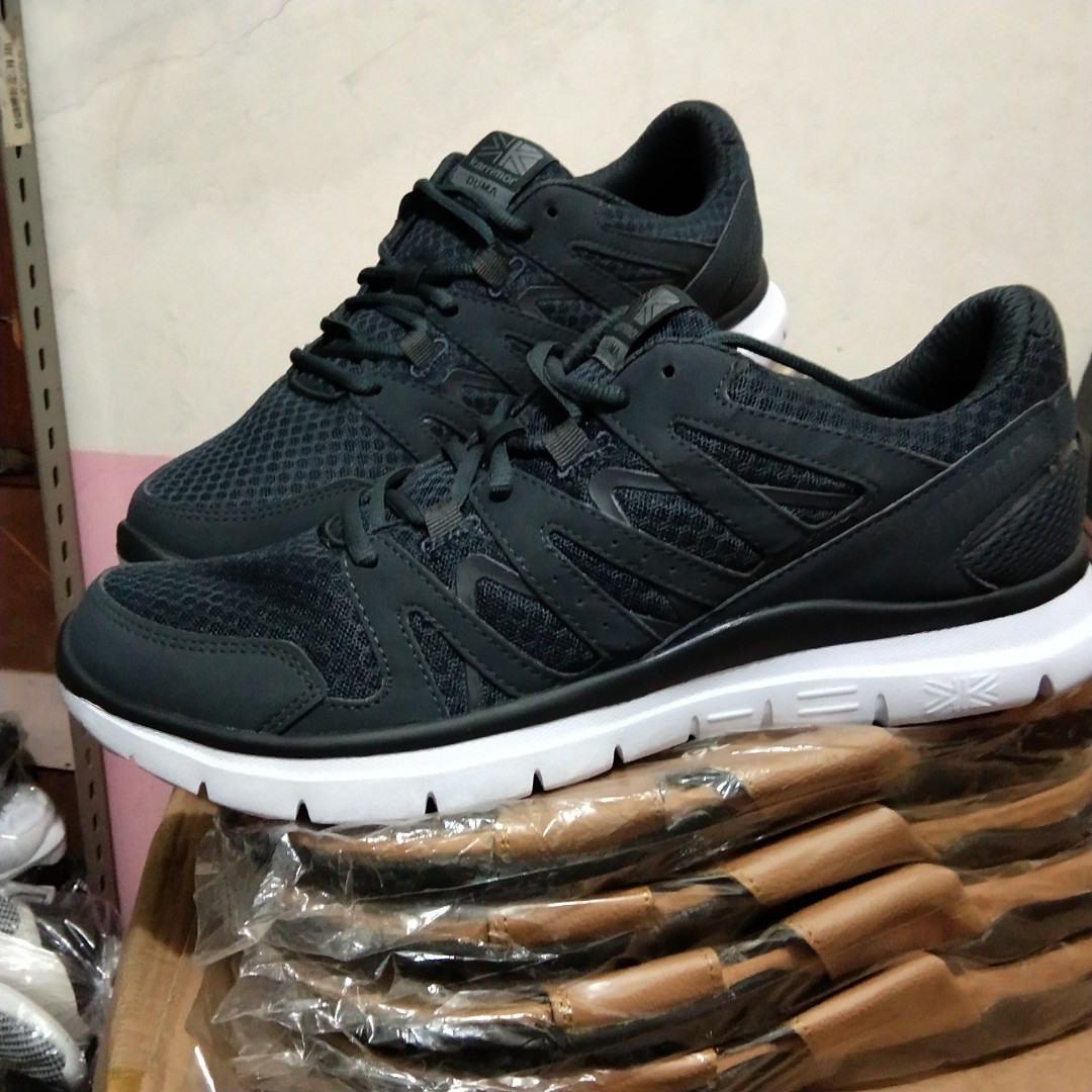 Sepatu Karrimor Duma Original Fesyen Pria Sepatu Sneakers Di Carousell