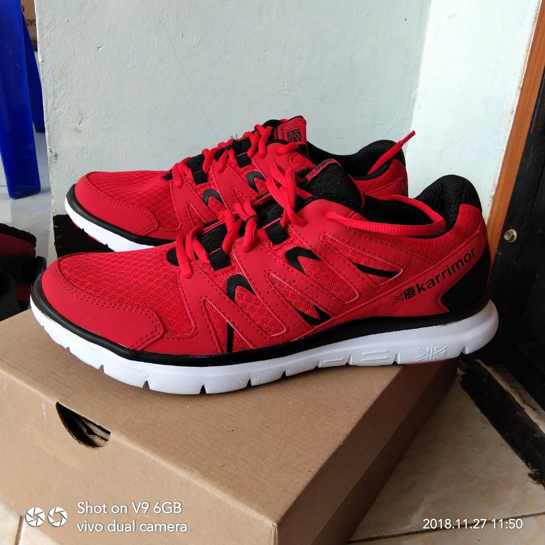 Sepatu Karrimor Duma Original Fesyen Pria Sepatu Sneakers Di Carousell