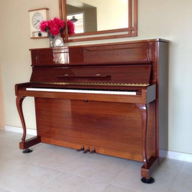 Yamaha Upright Piano Model P116 CP Hobbies Toys Music Media