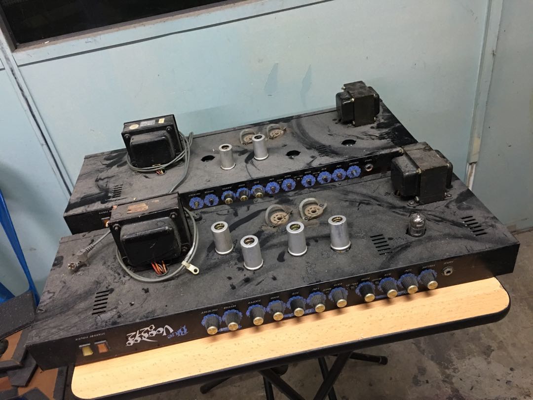 2Sets Crate Blue Voodoo 212 Amp Head, Hobbies & Toys, Music & Media