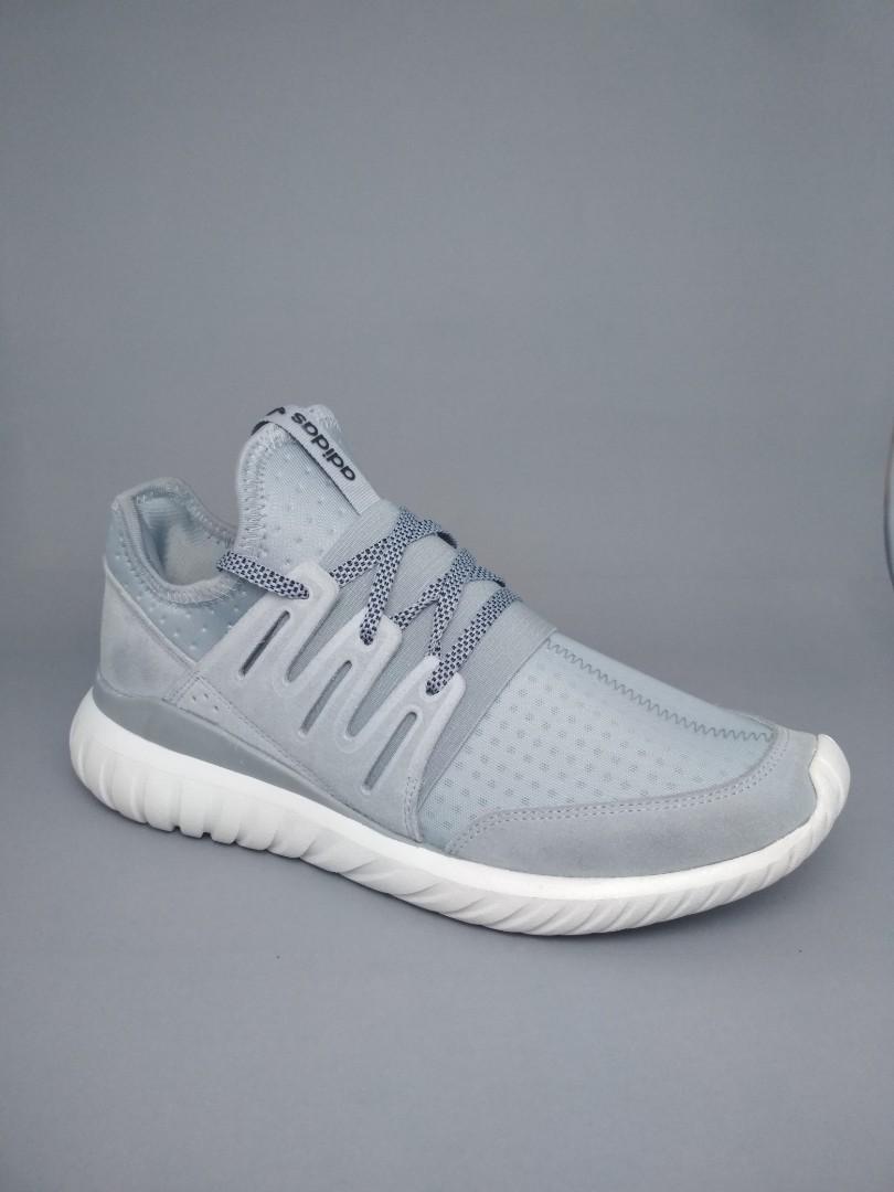 adidas tubular 39