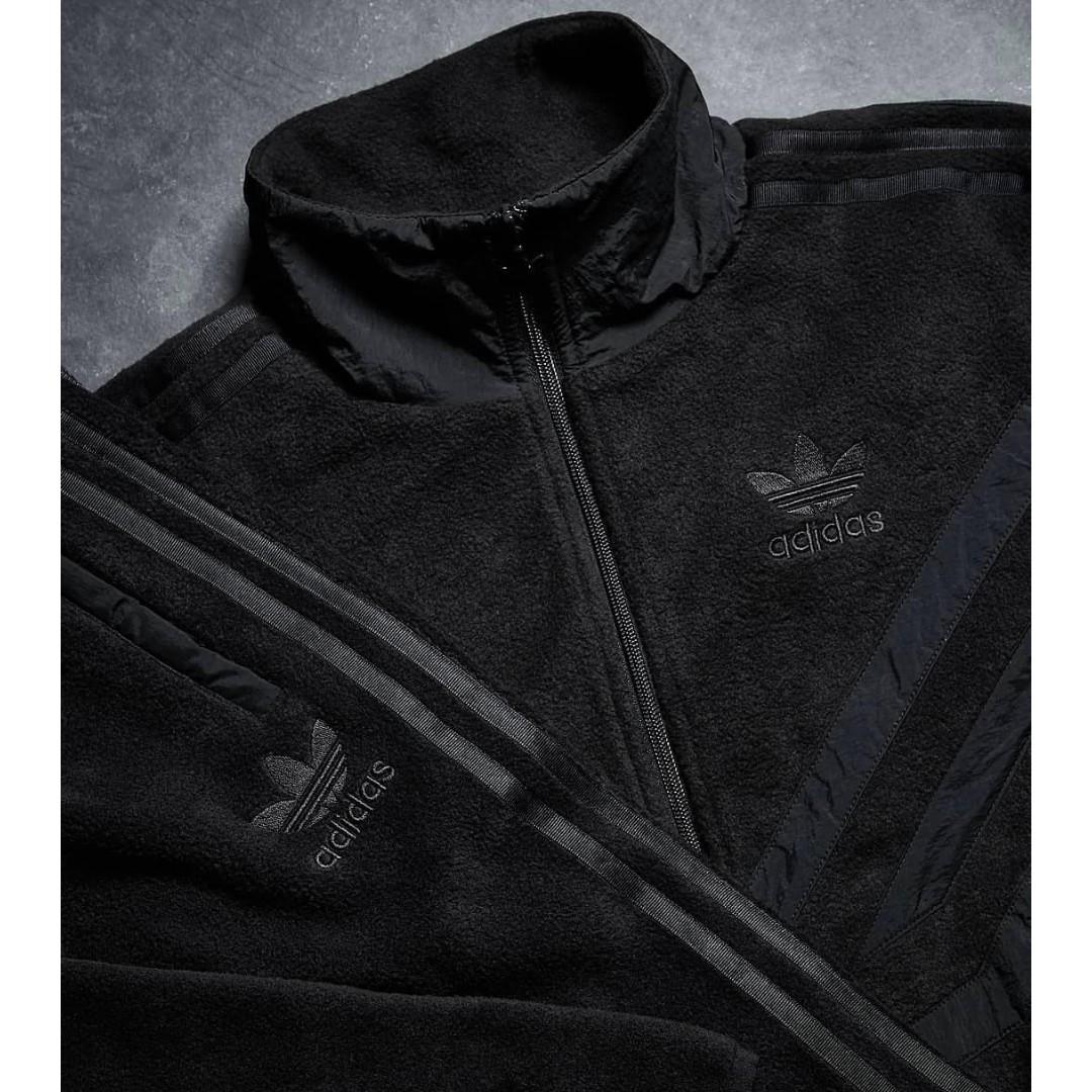 all black adidas windbreaker