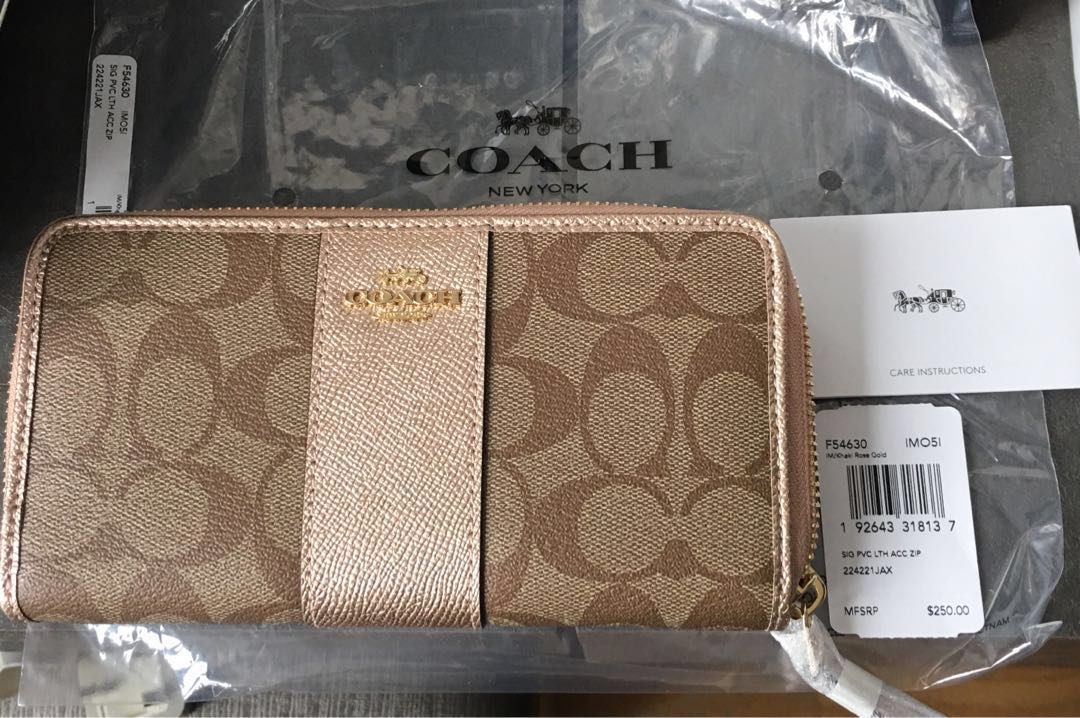 Coach wallet f54630 sales