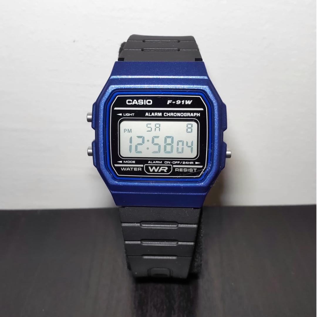 Casio F 91W blue