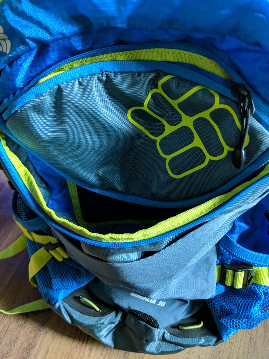 Columbia trail pursuit 30l sales