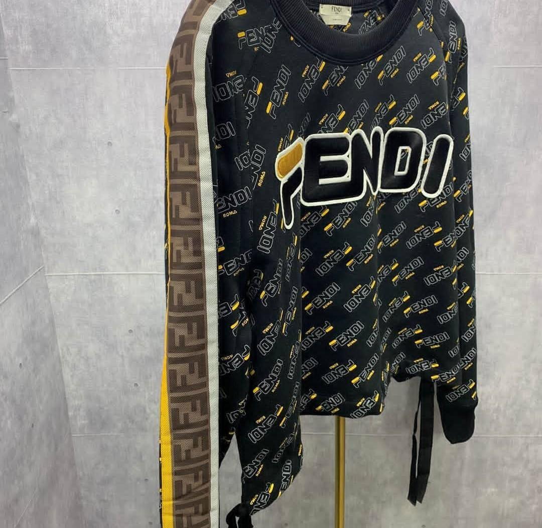 Fendi mania sweater clearance