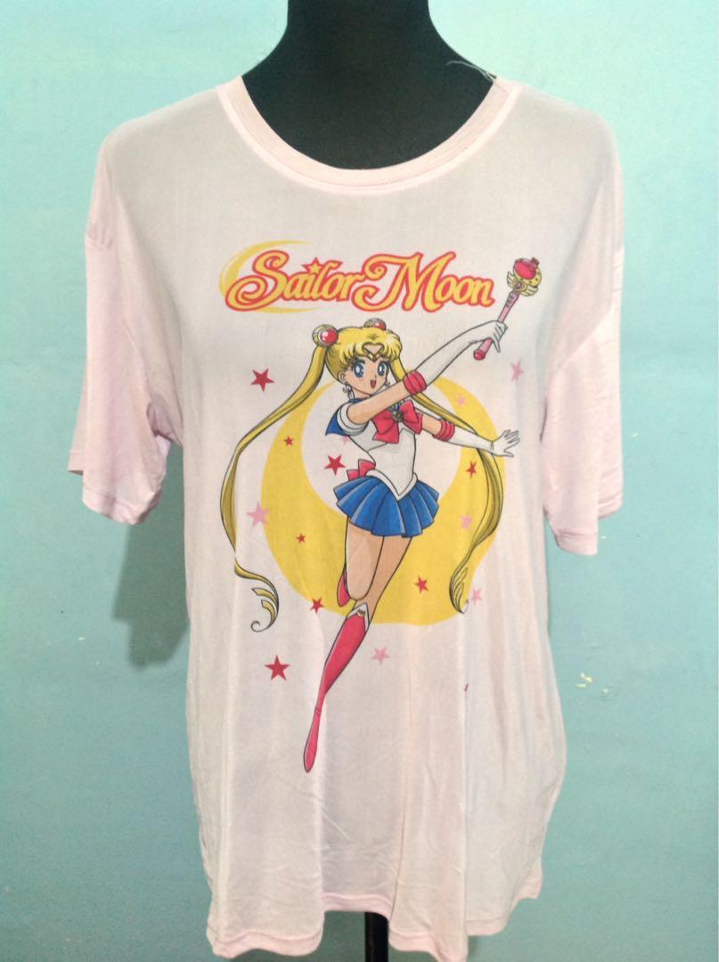 forever 21 sailor moon shirt