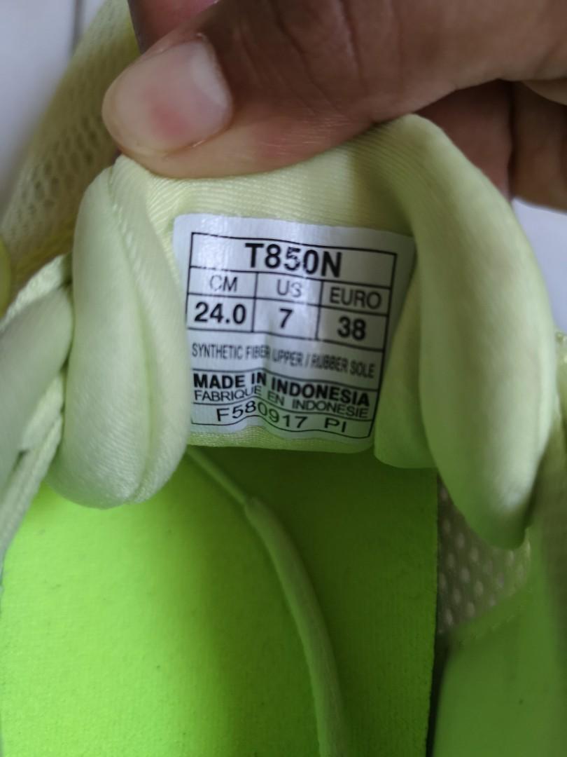 Asics gel nimbus sale 20 womens size 12