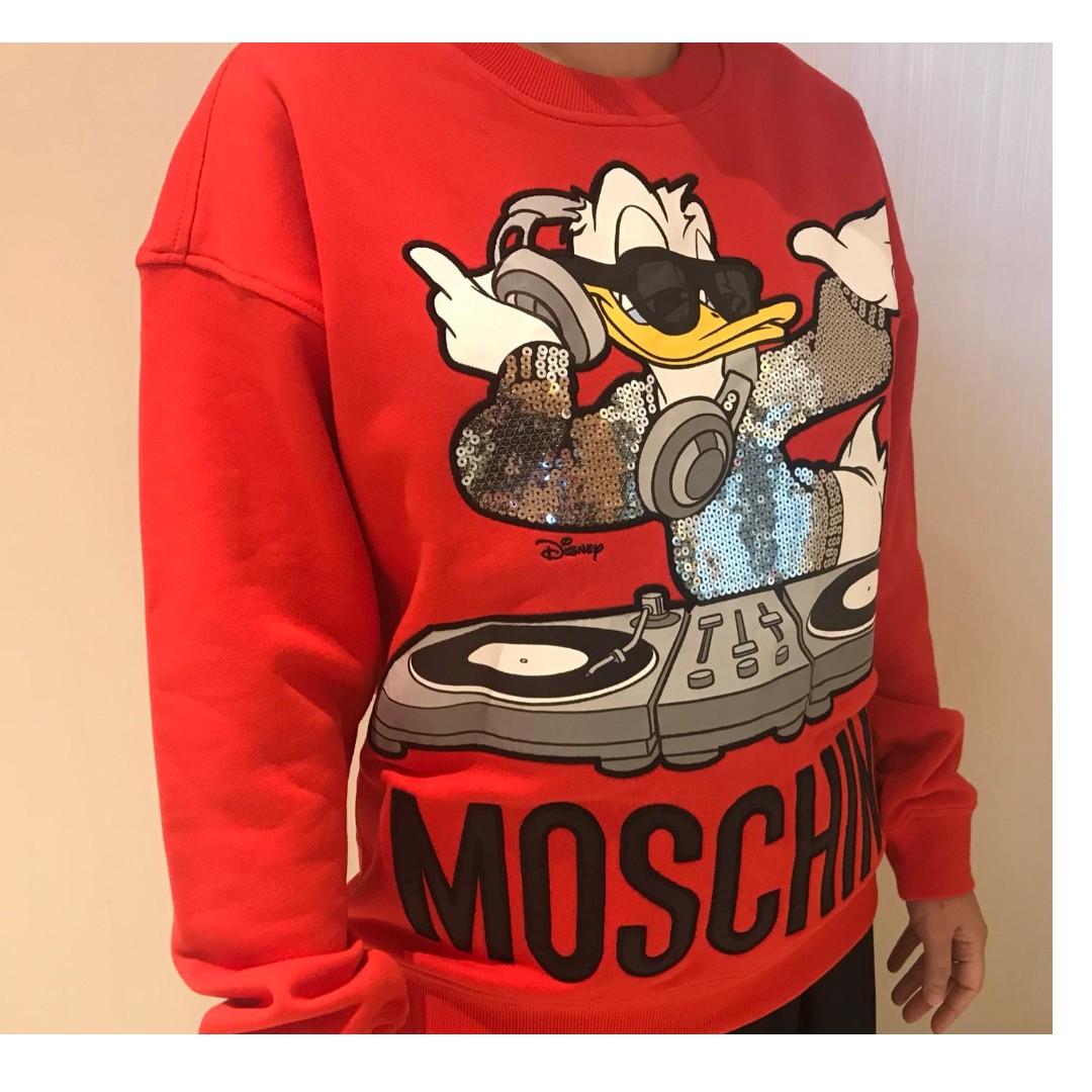 H&m moschino deals jumper