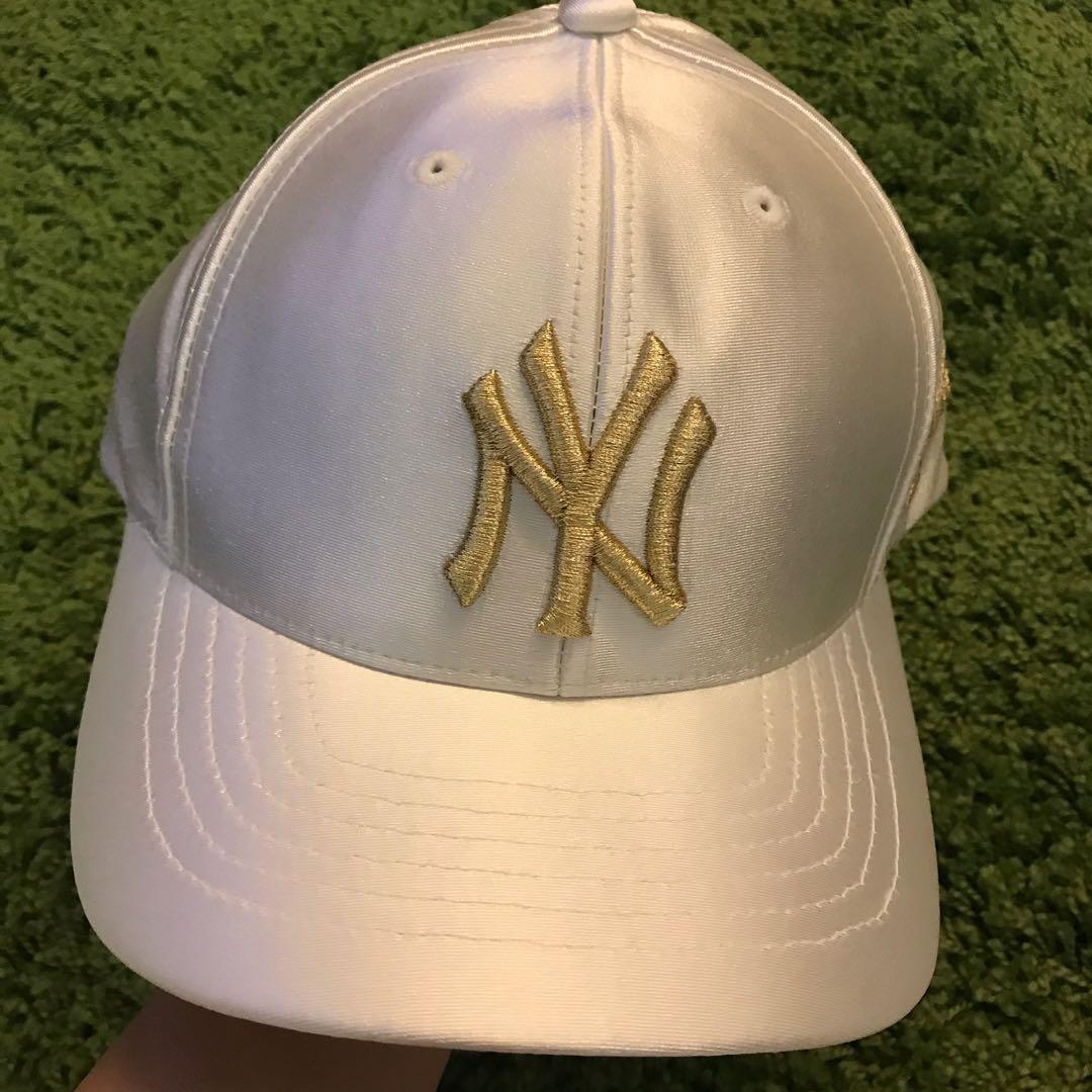 Limited edition MLB KOREA Gold Cap, Women's Fashion, Watches