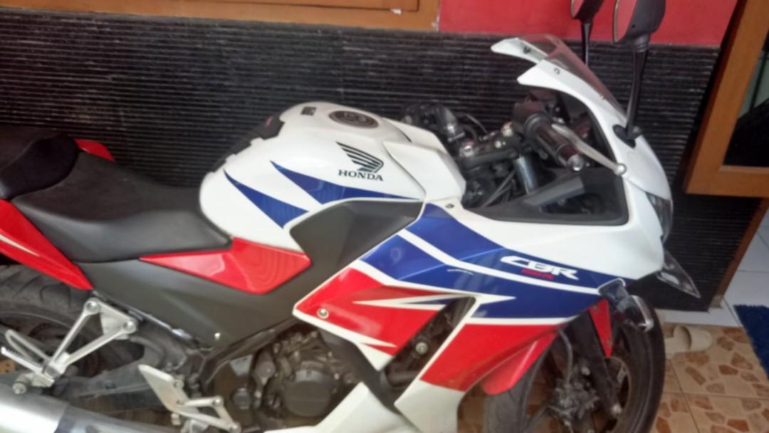 Motor Cbr 150 R 2015 Warna Putih Cars Cars For Sale On