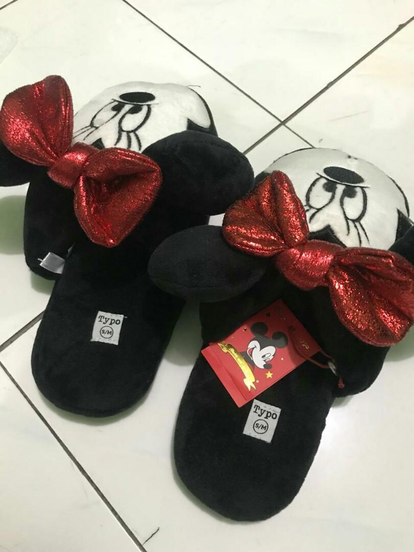 Typo outlet novelty slippers