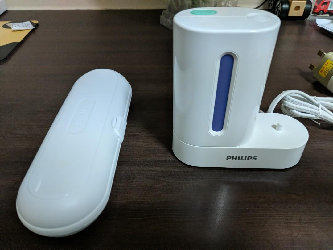 philips sonicare electric toothbrush with uv sanitizer