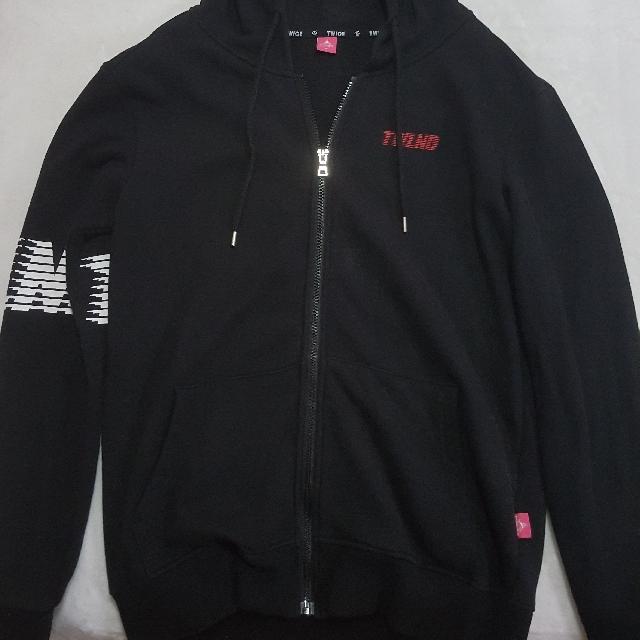 Twiceland hoodie shop