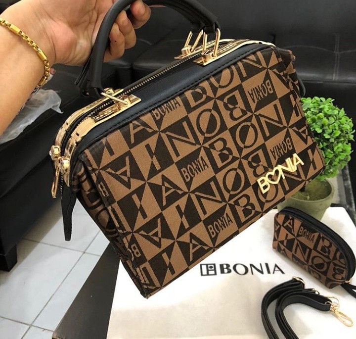 Tas Wanita Bonia Doktor Fesyen Wanita Tas Dompet Di Carousell