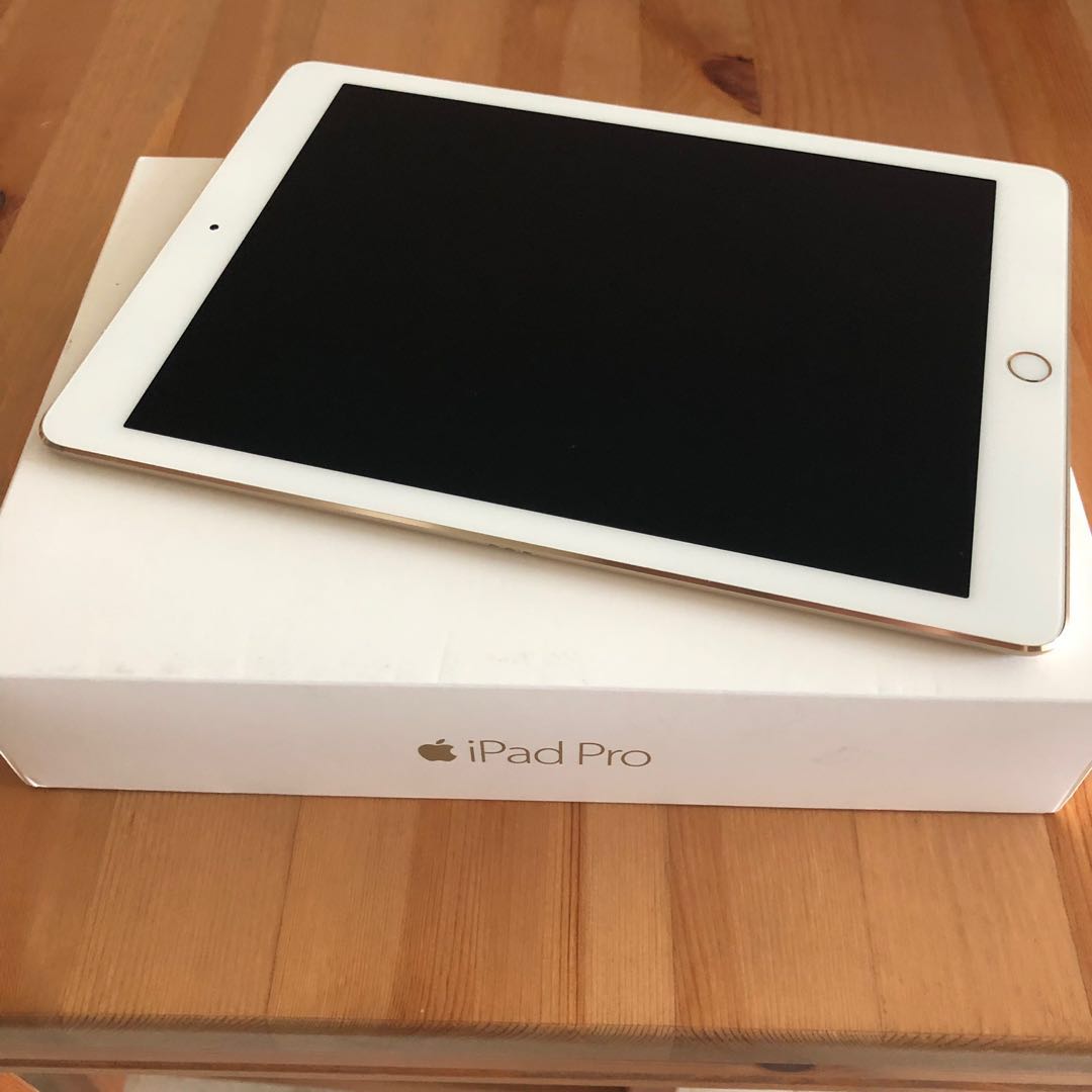 Used Ipad Pro 9 7 Wifi Cellular 32gb Mobile Phones Tablets Tablets On Carousell