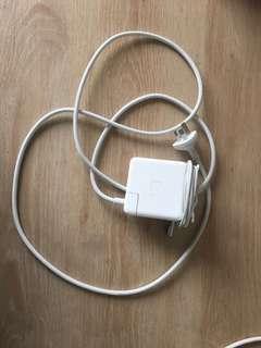 Apple Mac Laptop Charger / Adapter