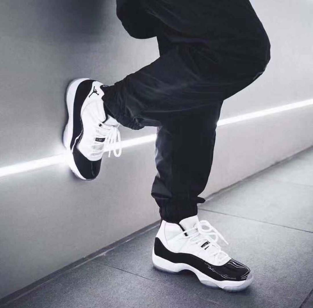 Air Jordan 11 concord, Men's Fashion 