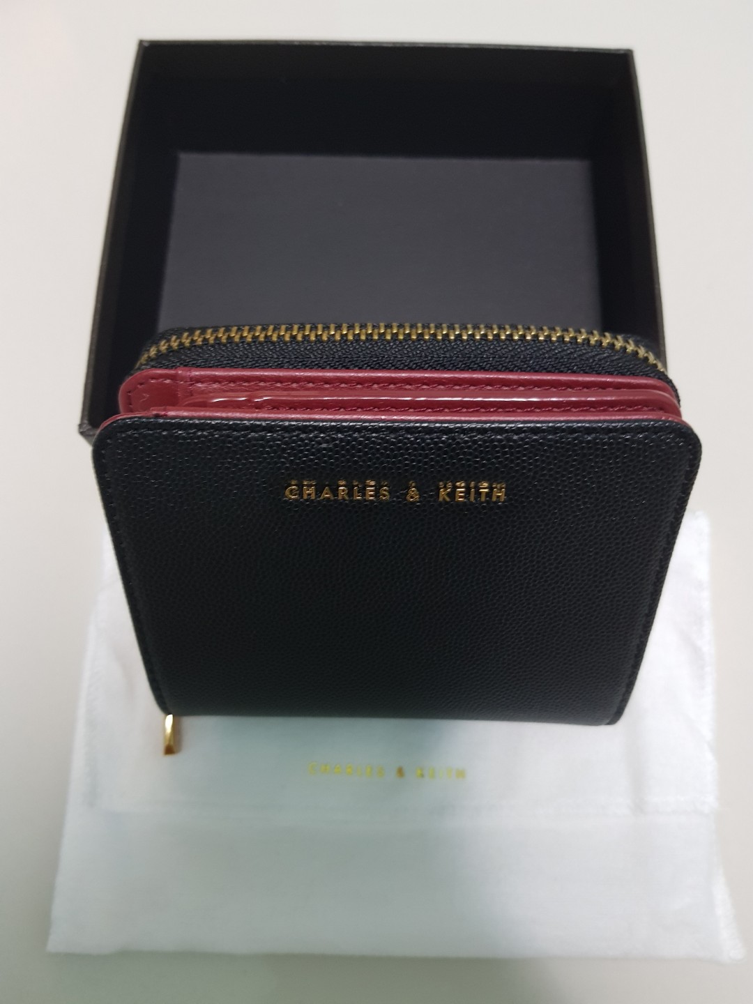 charles and keith wallet black