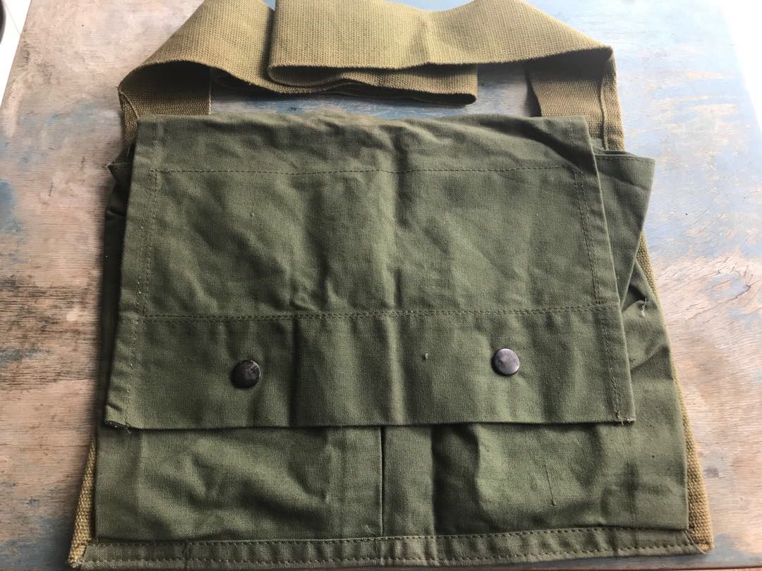 Claymore Mine Bag Men S Fashion Bags Wallets Sling Bags On Carousell Claymore Mine Bag Men S Fashion Bags Wallets Sling Bags On Carousell