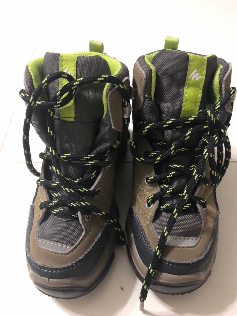 hiking winter boots