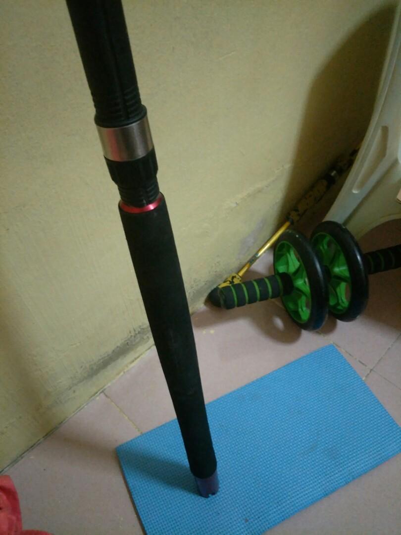 Joran Jigging Viper Lucornia 150cm Super, Sports Equipment, Exercise &  Fitness, Toning & Stretching Accessories on Carousell