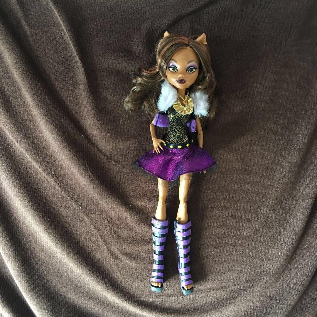 clawdeen wolf ghouls alive
