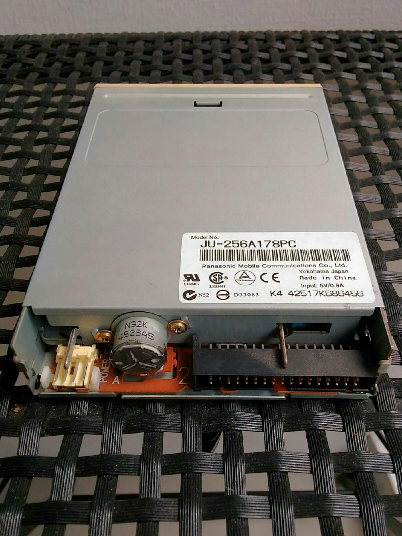 PANASONIC JU256A178PC IDE 1.44" Floppy Disk Drive, Computers & Tech
