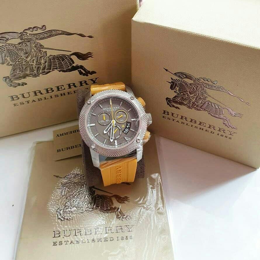 Burberry sport outlet watch yellow
