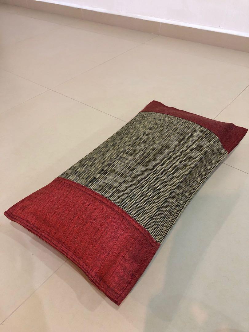 tatami pillow
