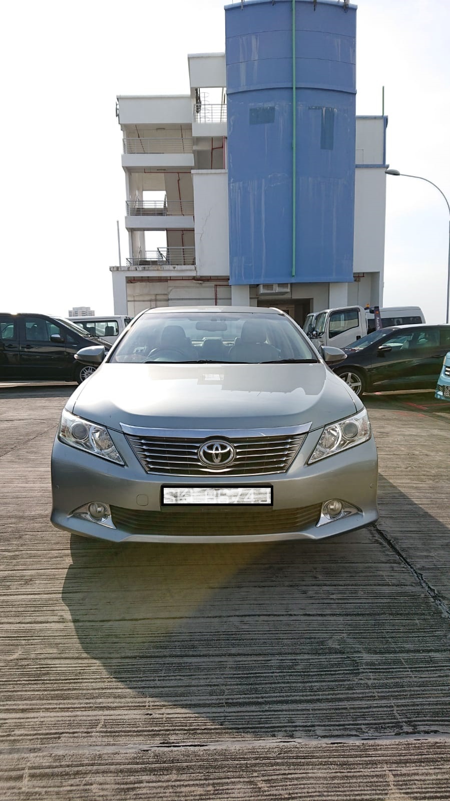 Toyota Camry 2.5 Auto