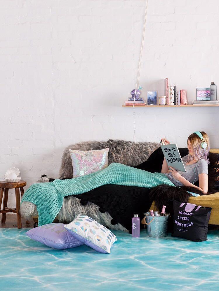 Typo online mermaid blanket