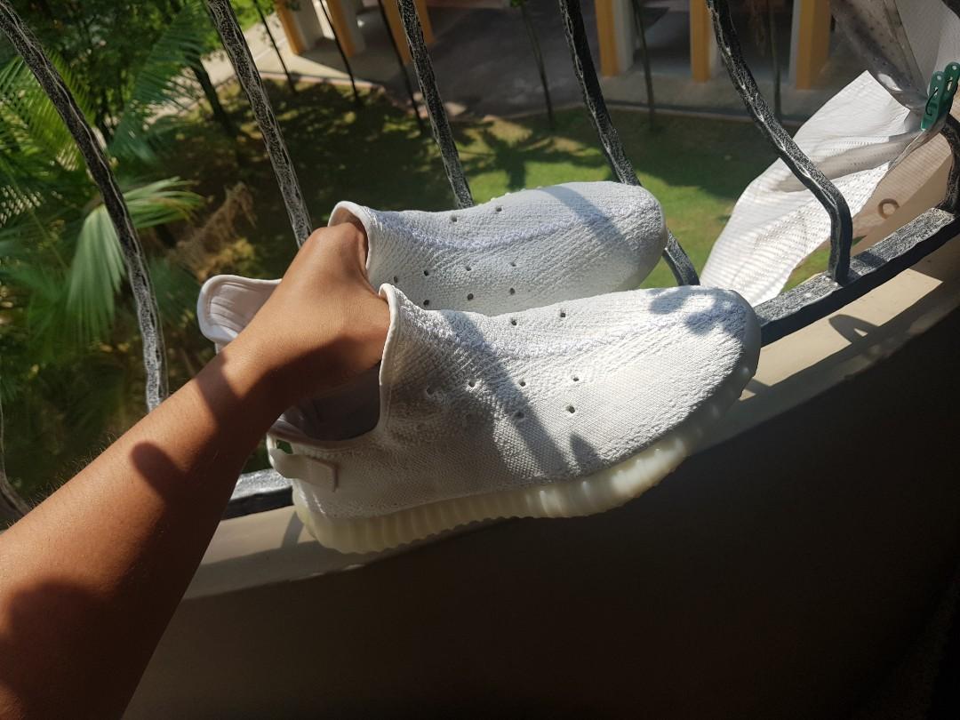 yeezy boost 350 v2 cream on feet