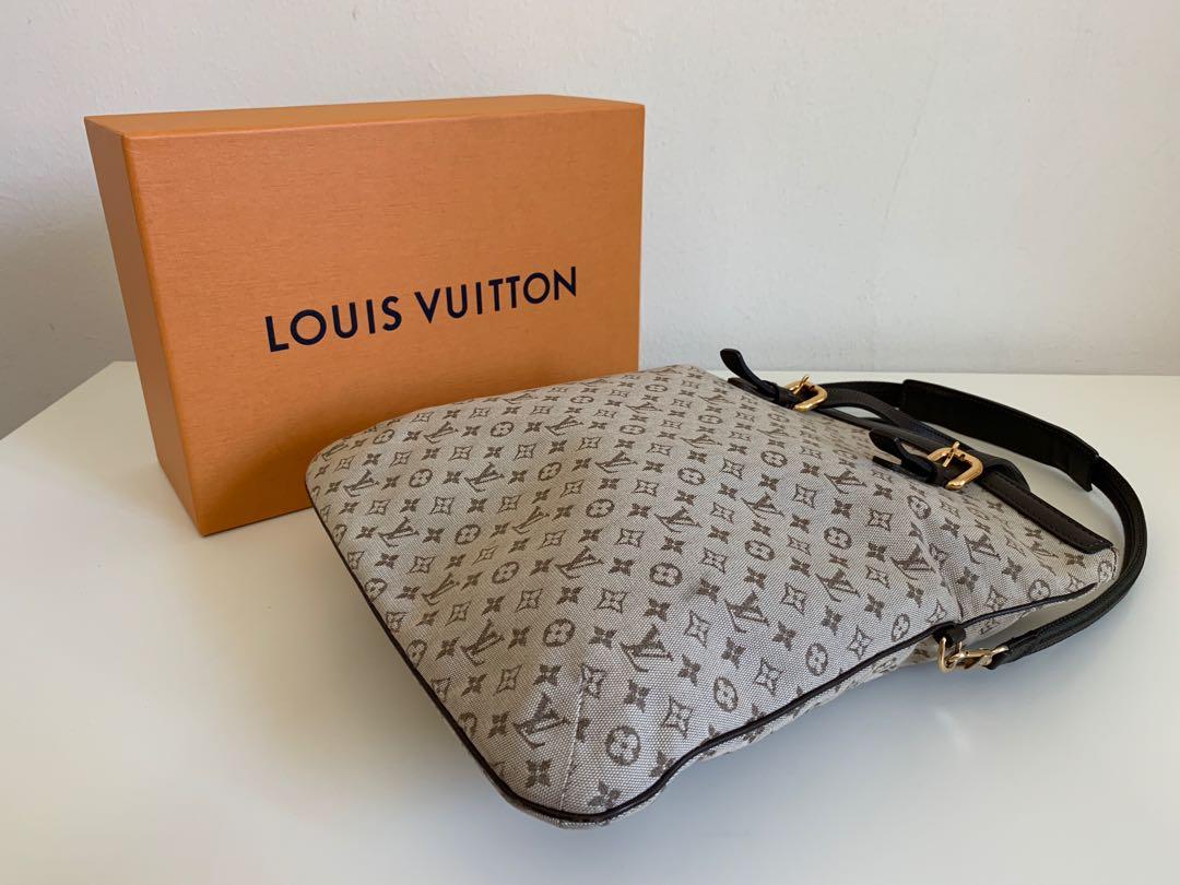 Louis Vuitton Francoise Khaki Fold with Strap 871829 Green Monogram Mini  Lin Tote, Louis Vuitton