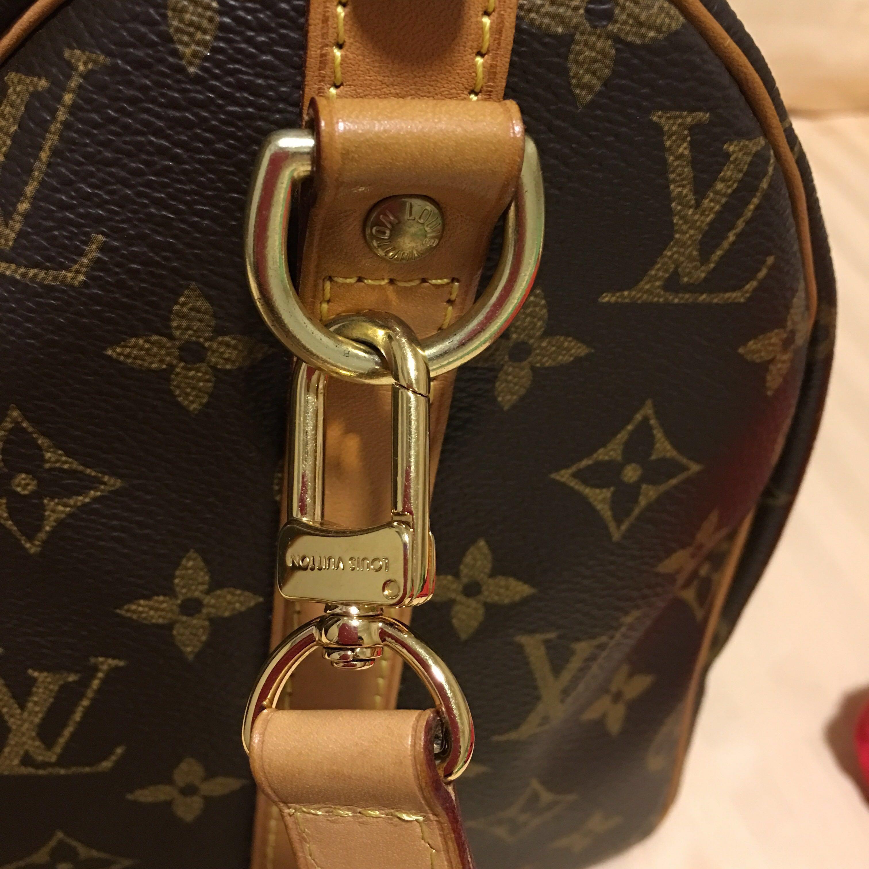 Louis Vuitton - Authenticated Speedy Bandoulière Handbag - Leather Brown For Woman, Good condition