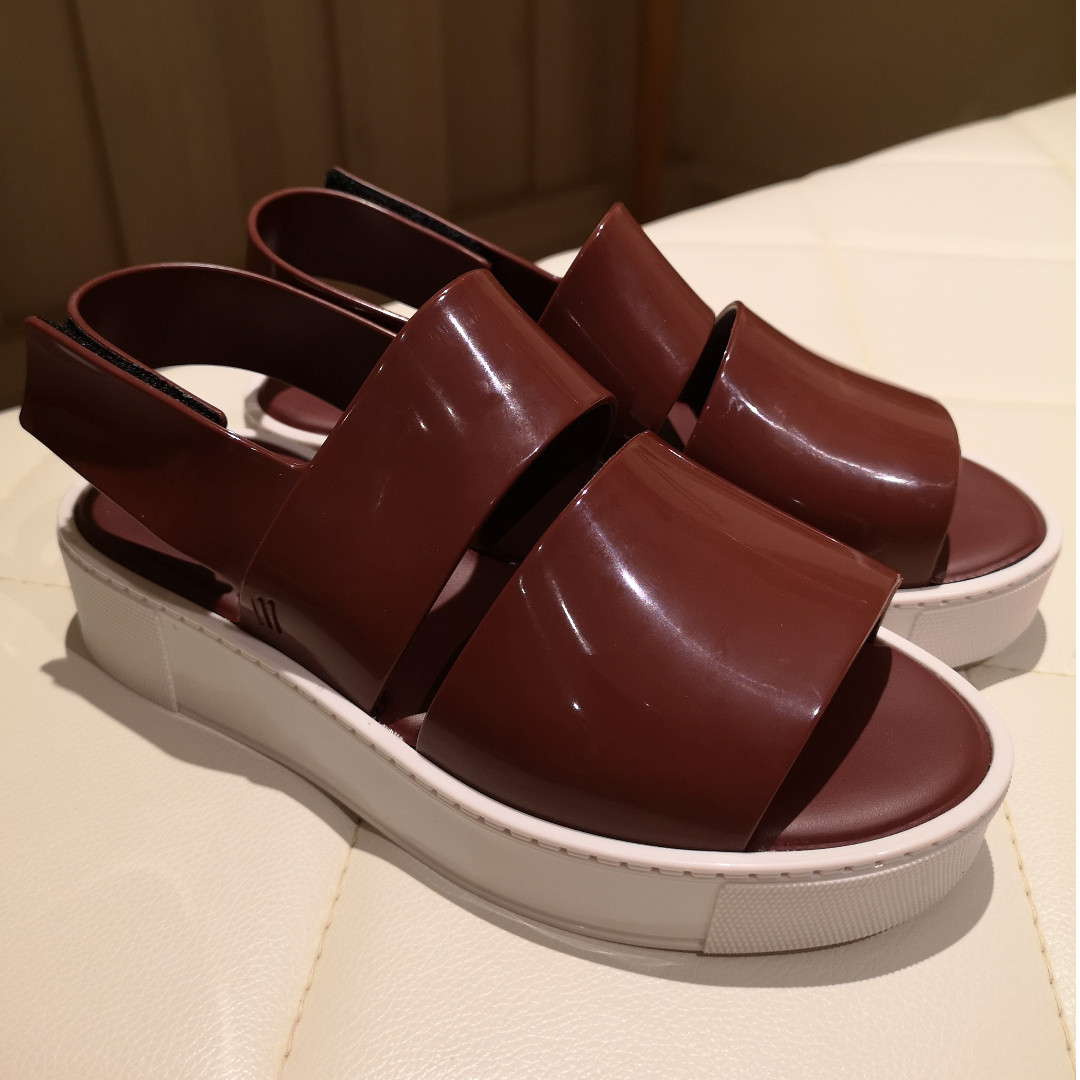 Authentic Melissa SOHO AD in Wine Women s Fashion Footwear Flats on Carousell