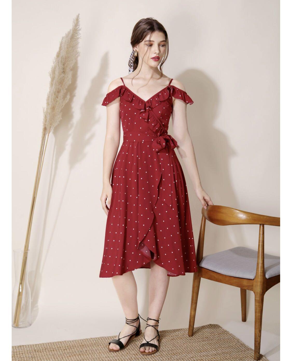 Red cold clearance shoulder midi dress