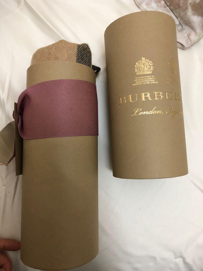 burberry camel scarf