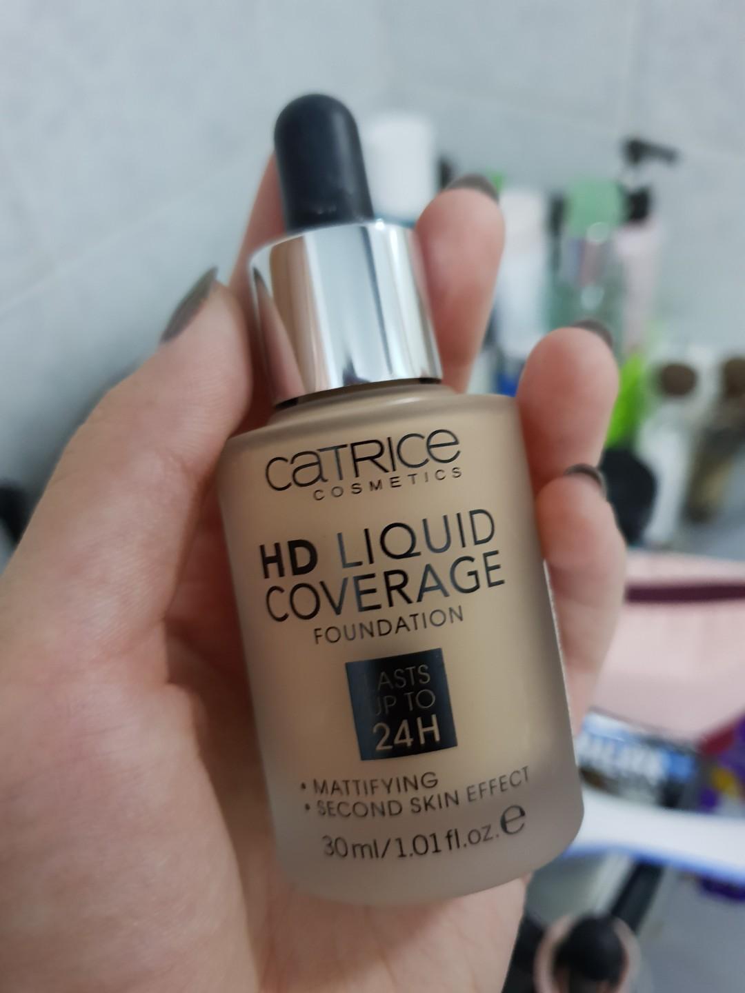 catrice hd liquid coverage 040