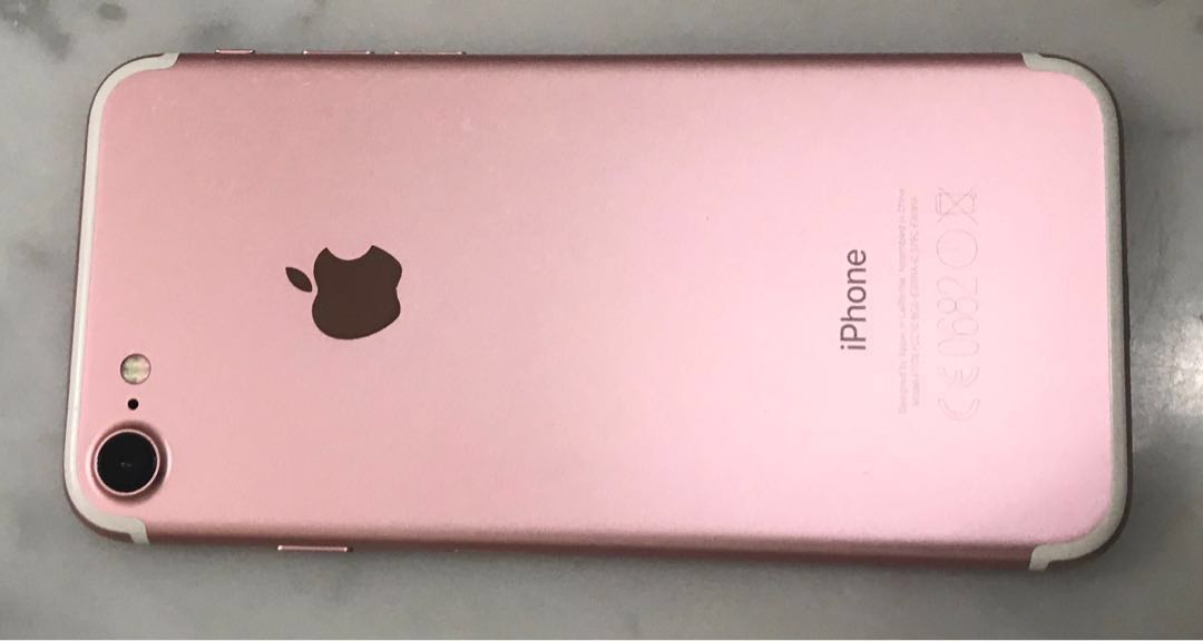 iPhone7 本体 ローズゴールド 32 GB ひっかか au ピンク