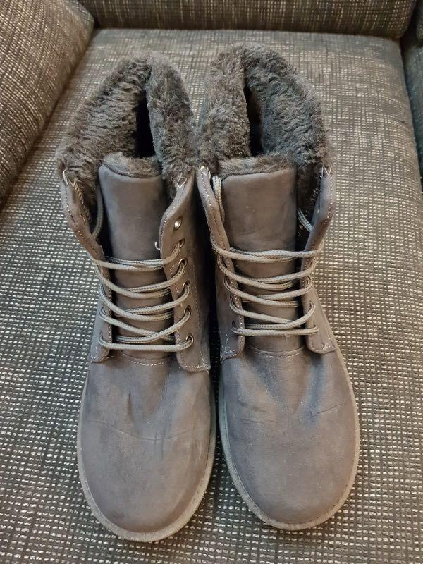 mens grey winter boots