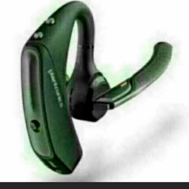 plantronics voyager 5200 remove earpiece