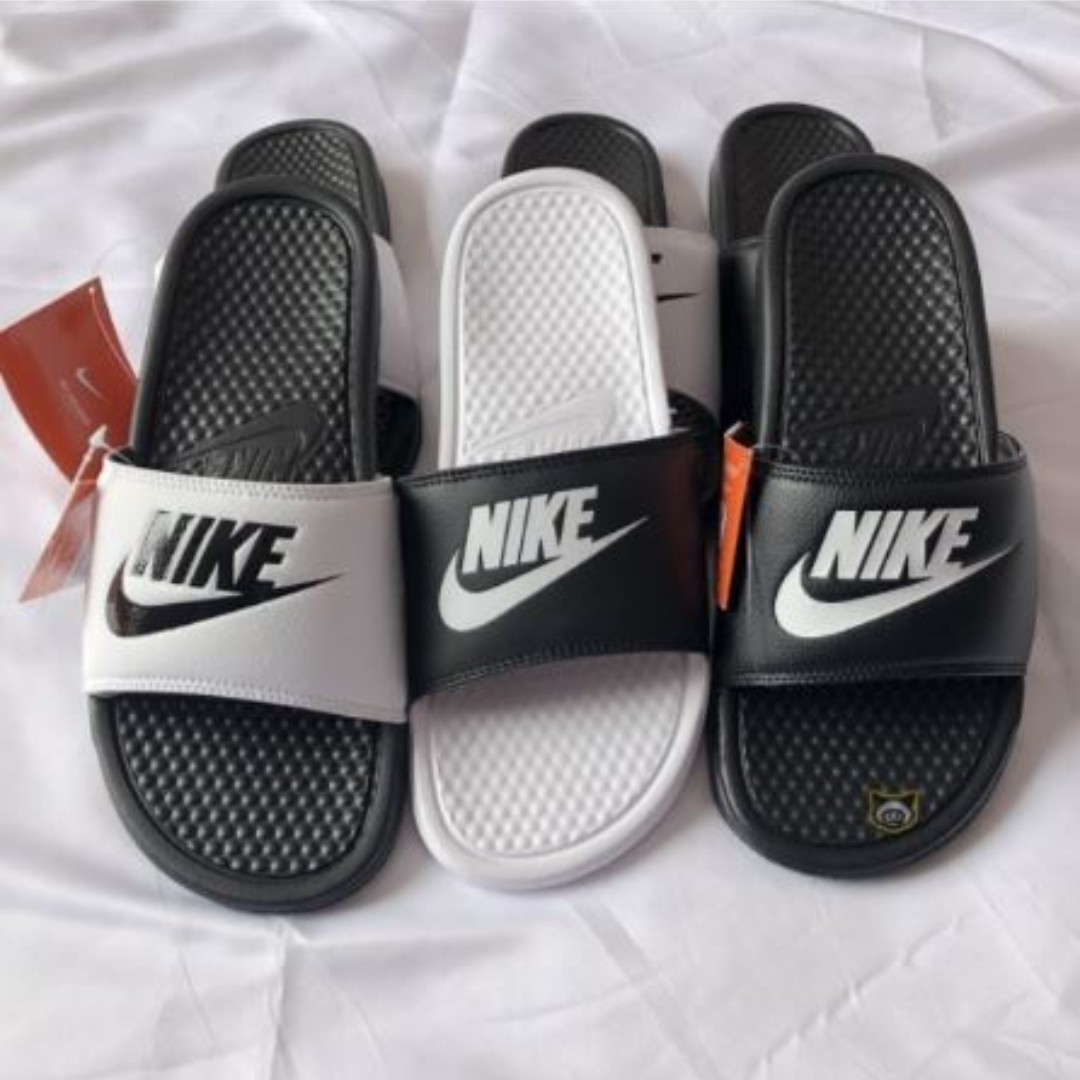 nike waterproof slippers