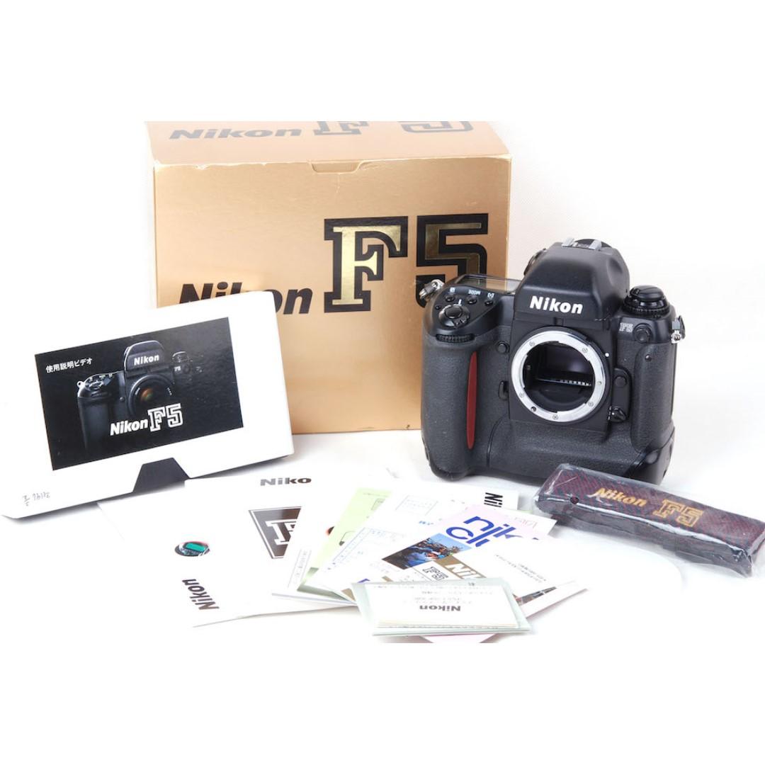 美品】Nikon F5 膠片相機黑色機身帶包裝#jp21196, 攝影器材, 鏡頭及